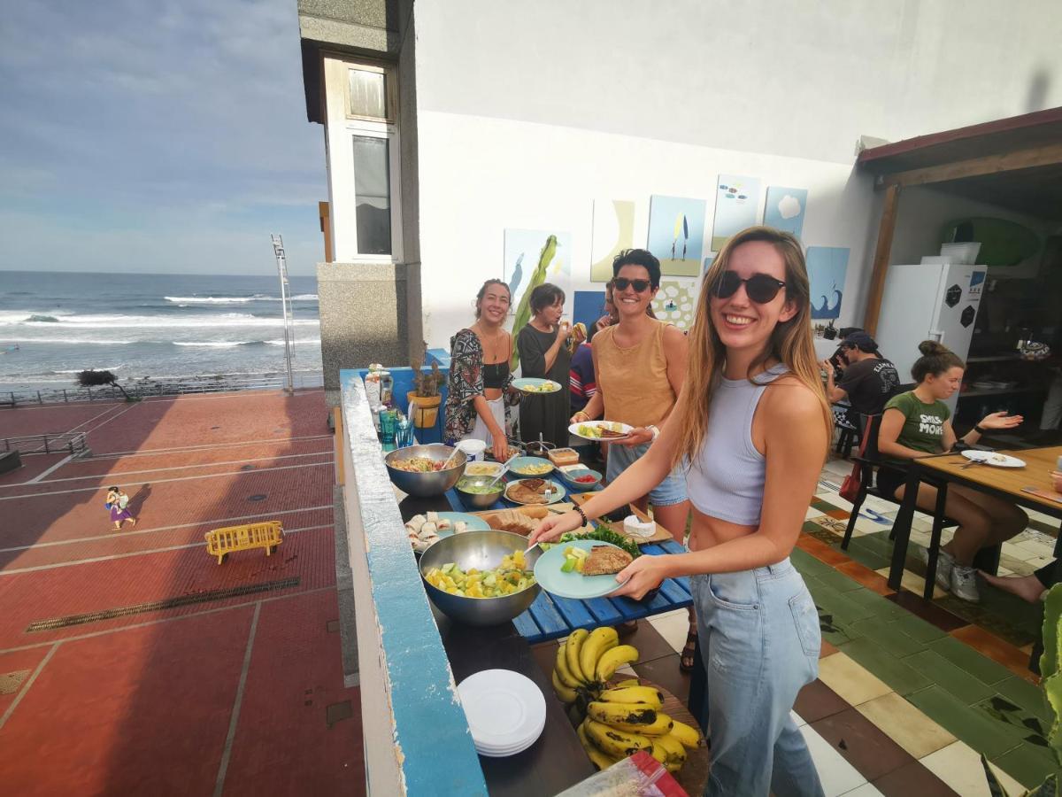 La Ventana Azul Surf Hostel Las Palmas de Gran Canaria Luaran gambar