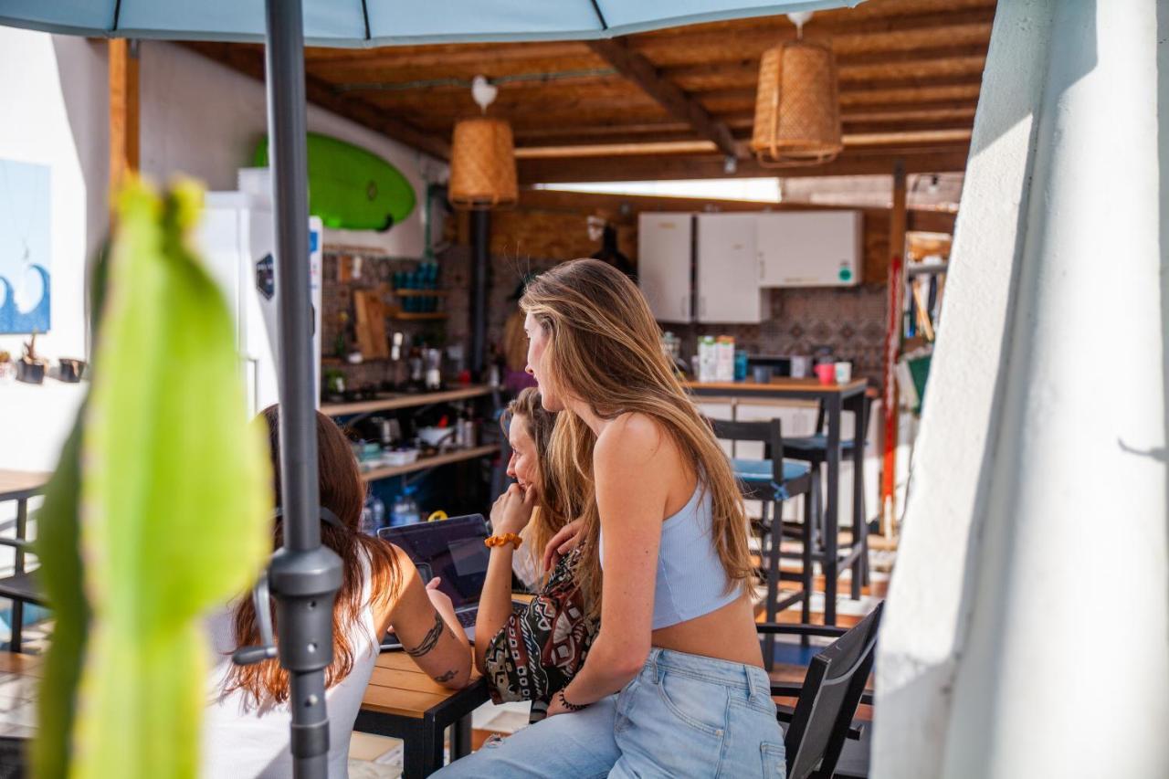 La Ventana Azul Surf Hostel Las Palmas de Gran Canaria Luaran gambar